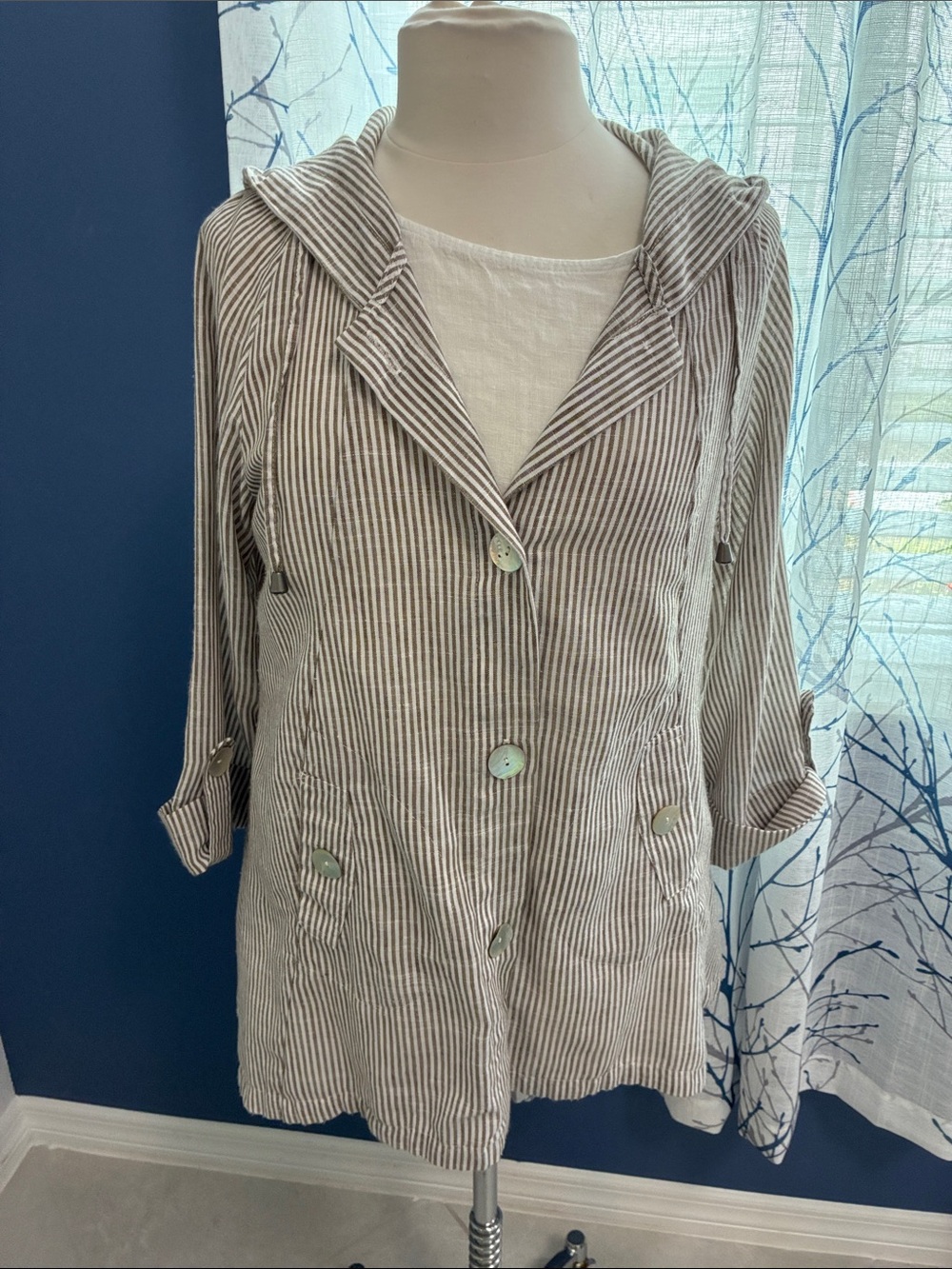 Jones & Co. Striped Hooded Button-Front Linen Jacket in Taupe & White
